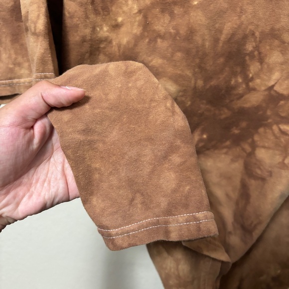 The Mountain Shirt Men’s Wolf Native American Patriotic Flag Dreamcatcher Tee XL - Picture 8 of 8